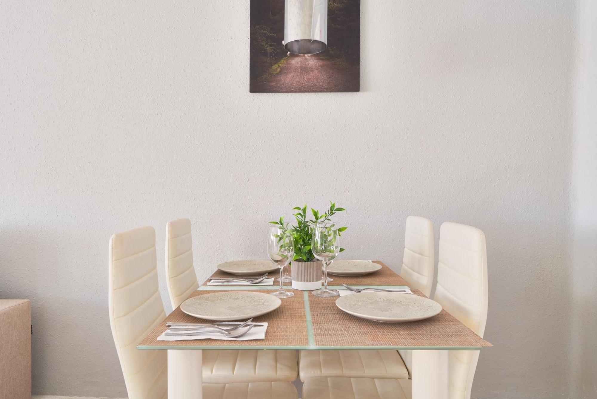 Fantastico Apartamento Junto A La Estacion Málaga Eksteriør billede